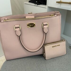 Michael Kors Baby Pink Purse and Wallet Set